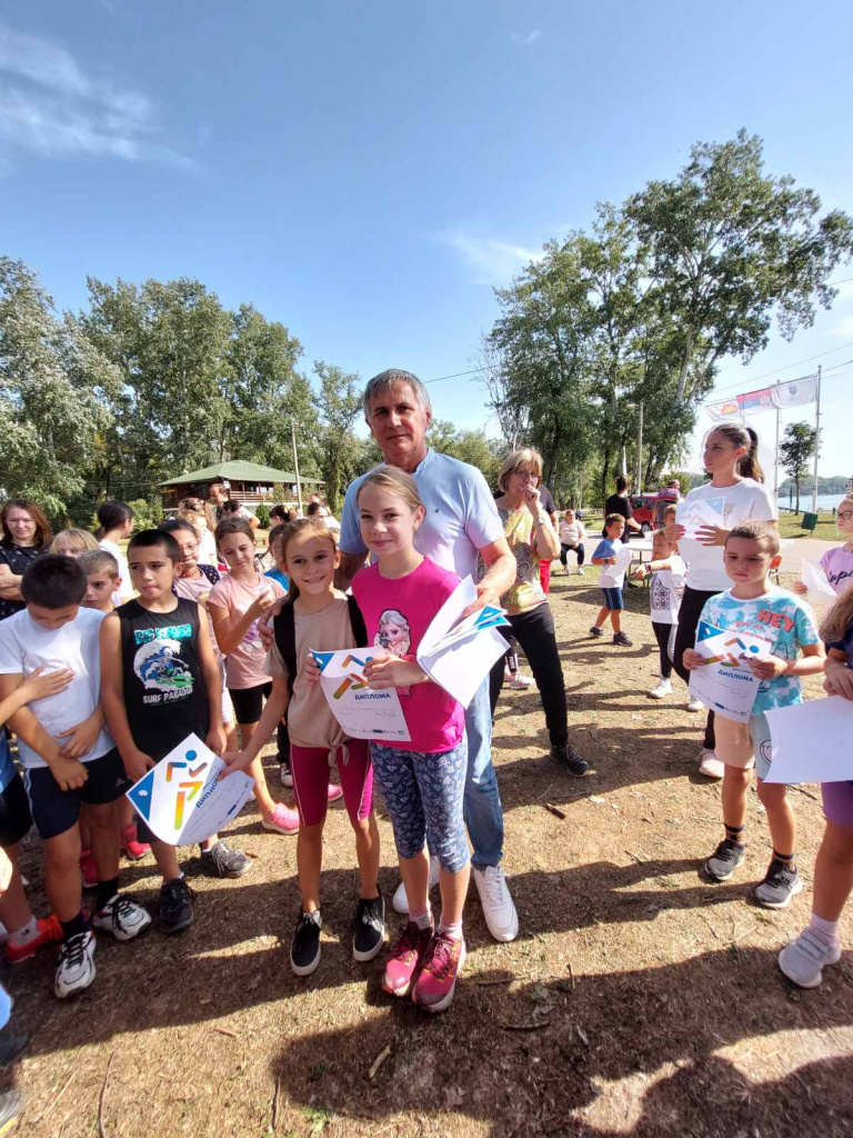 IMG-964fe18e2b213fed20dda10fdd589811-V.jpg IMG-964fe18e2b213fed20dda10fdd589811-V.jpg